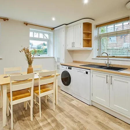 Host & - Fawcett Hébergement de vacances